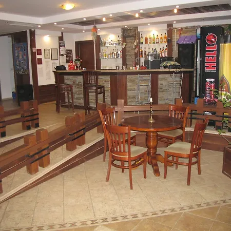 Edelweiss فندق 3*